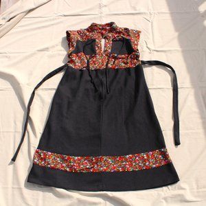 Adorable vintage dress